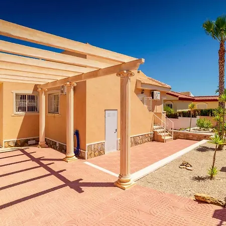 Isla Lanzarote - - Alicante Villa *
