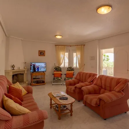 Isla Lanzarote - - Alicante Villa