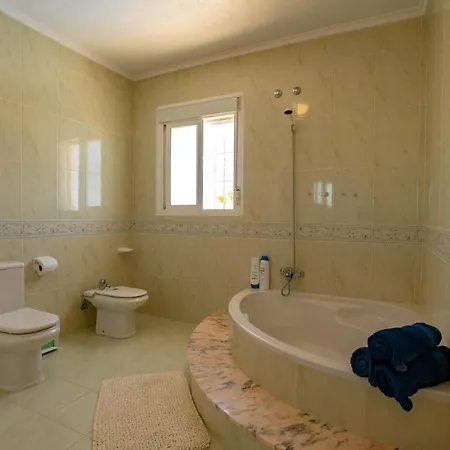 Isla Lanzarote - - Alicante Villa